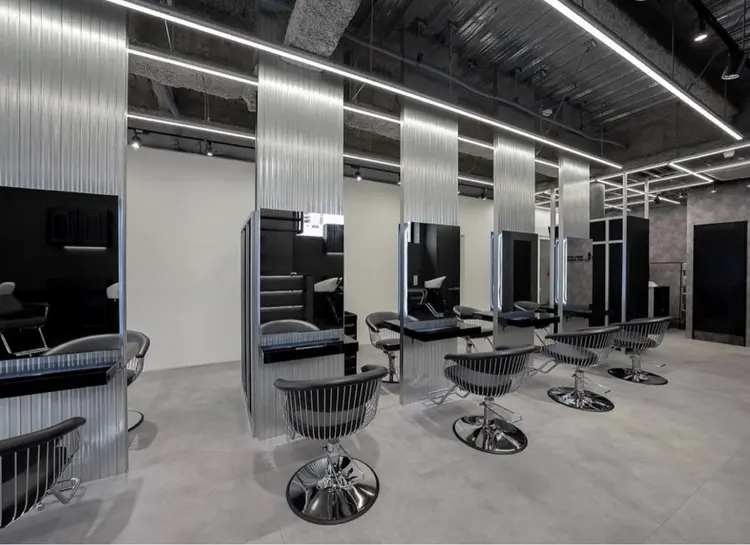 men's salon dot.tokyoの内観・外観1