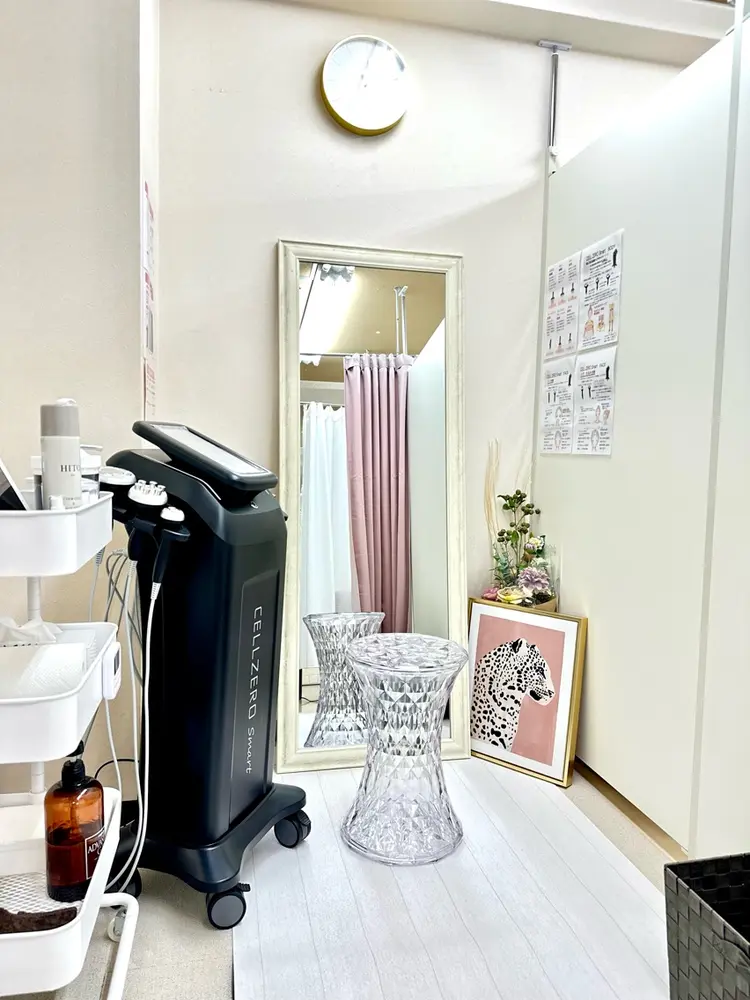 eclat BEAUTY NAIL SALON 楠葉店の内観・外観1