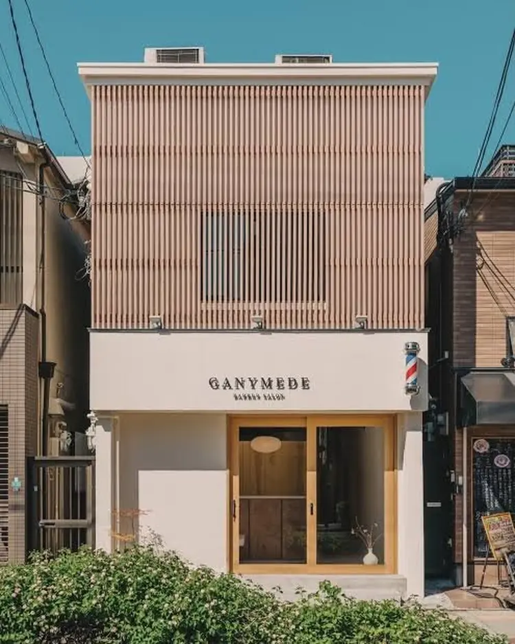 バーバーサロンガニメデの内観・外観1