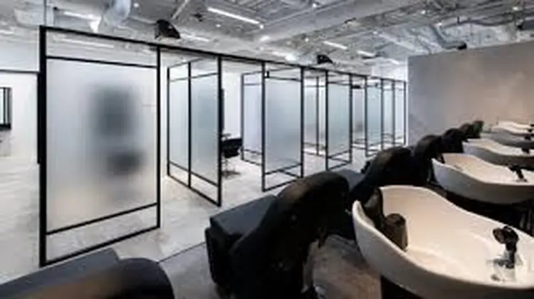 SALOWIN渋谷の内観・外観3