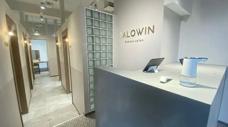 SALOWIN栄3丁目店の内観・外観1