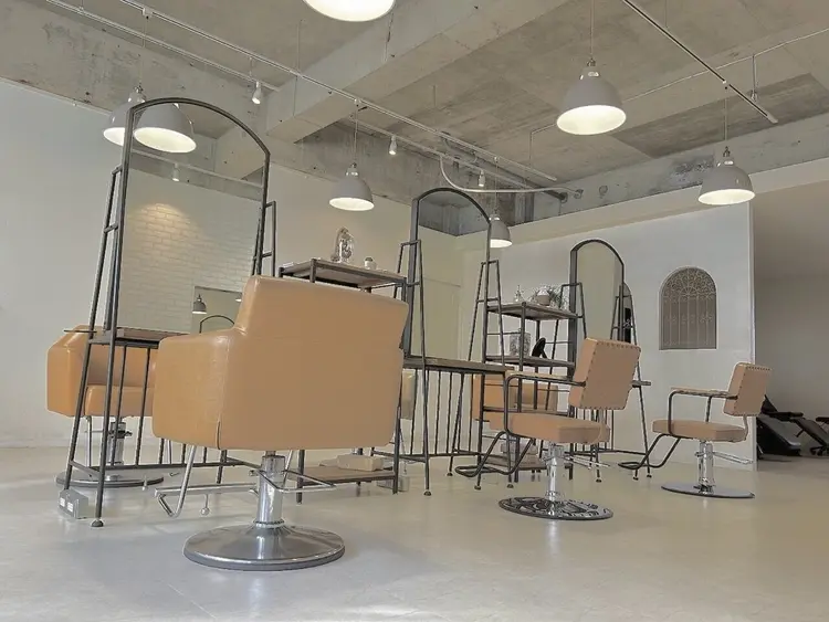 amoretto中央駅店の内観・外観2