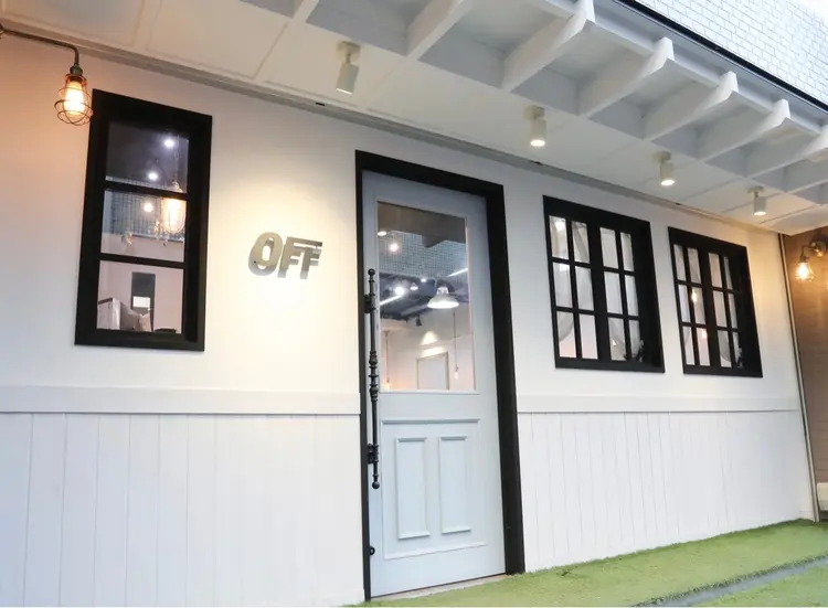 OFFの内観・外観2