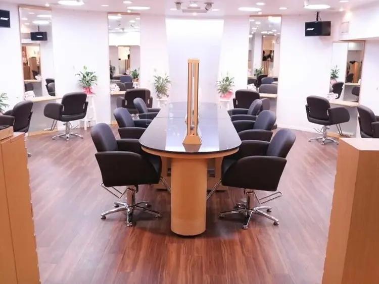 igrek 庄内本店の内観・外観2