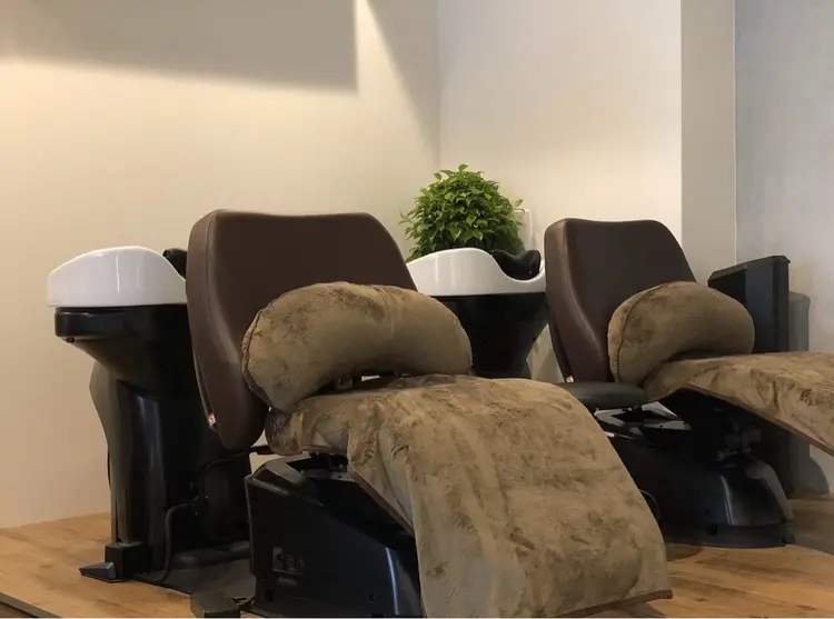 SaN. HAIR & MAKEの内観・外観2