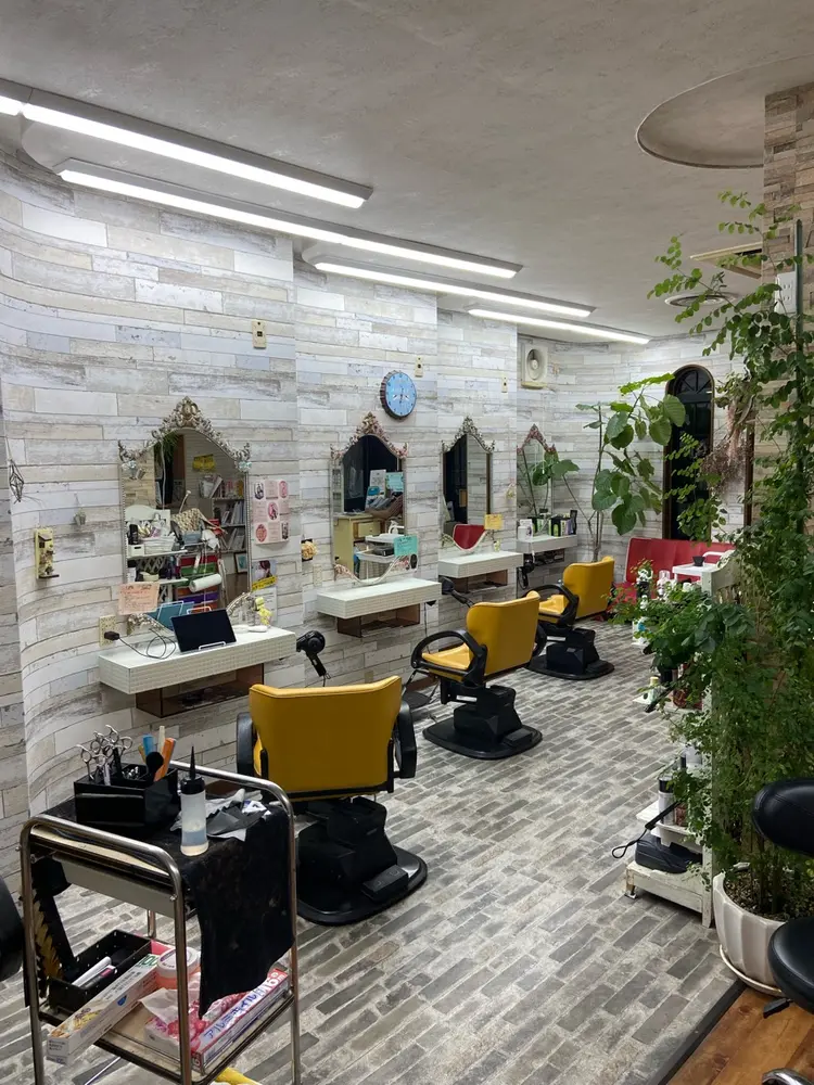 美容室スージーズの内観・外観2