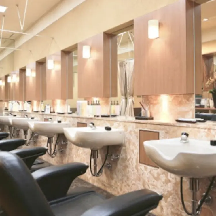 YOSHIZAWA Inc.HAKOZAKIの内観・外観1