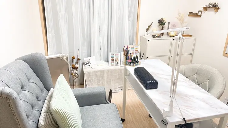 nail salon ranunculusの内観・外観1