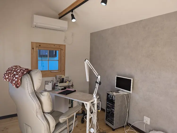 8andyu nailの内観・外観1