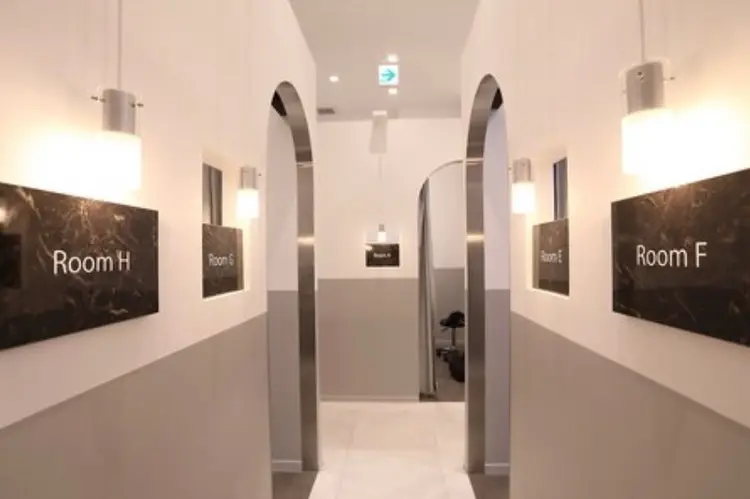 SALOWIN 神宮前の内観・外観2