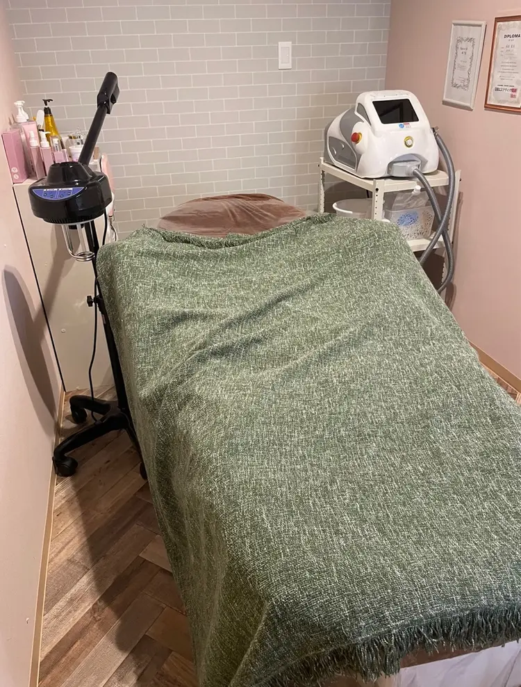 hair&spa tonchiの内観・外観2