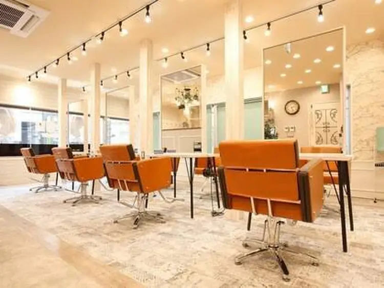 Agu hair aimerの内観・外観1