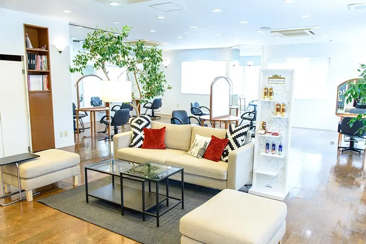 uhair  香久山店の内観・外観3