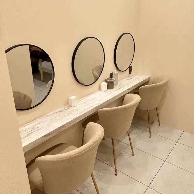 Hari Lounge　梅田の内観・外観2