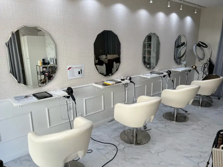 BROCANTE LUXBE 立川北口店の内観・外観2