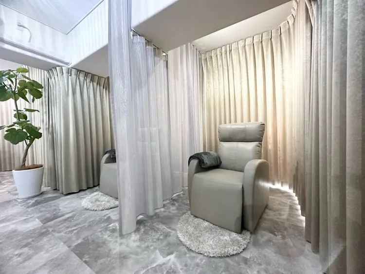 Li aile eye&nail 上本町店の内観・外観3