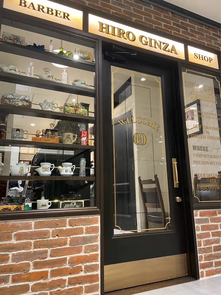 ヒロ銀座バーバーショップ大阪本店の内観・外観1
