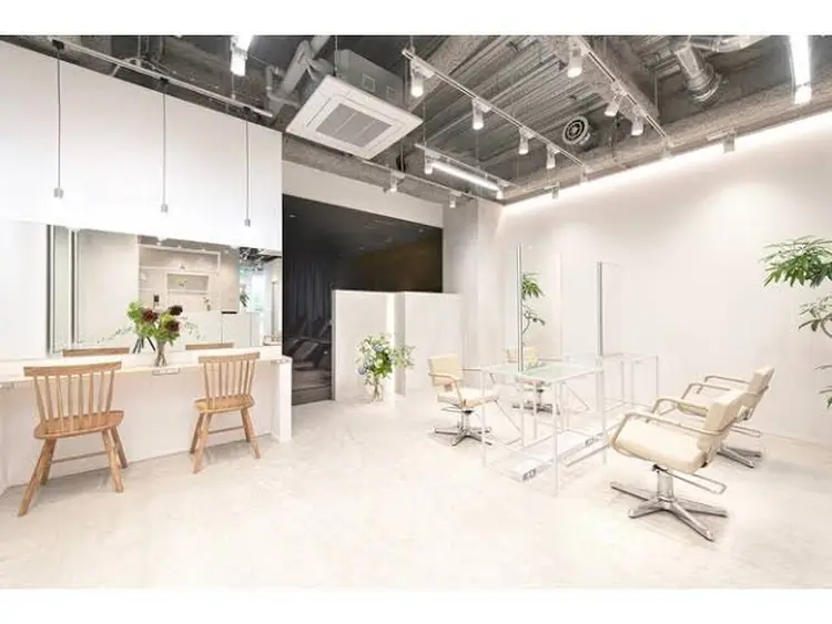 FILMS 渋谷店の内観・外観1