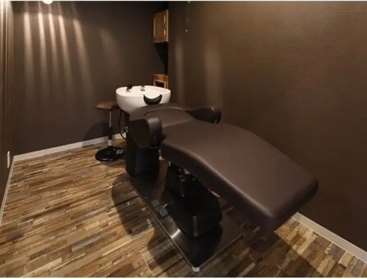 Hairsalon&Eyelash STORY富木島店の内観・外観3