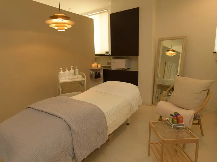 BeautyMaterial REBONの内観・外観1