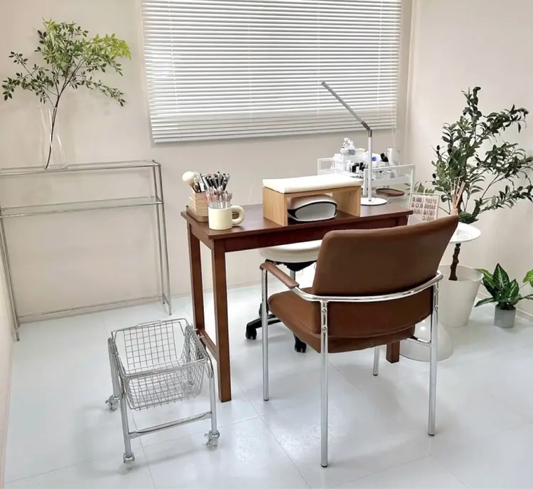 private nailsalon valerieの内観・外観2