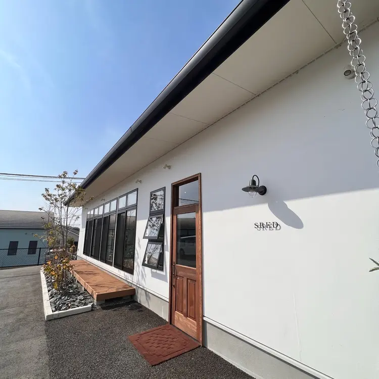 SREDの内観・外観2