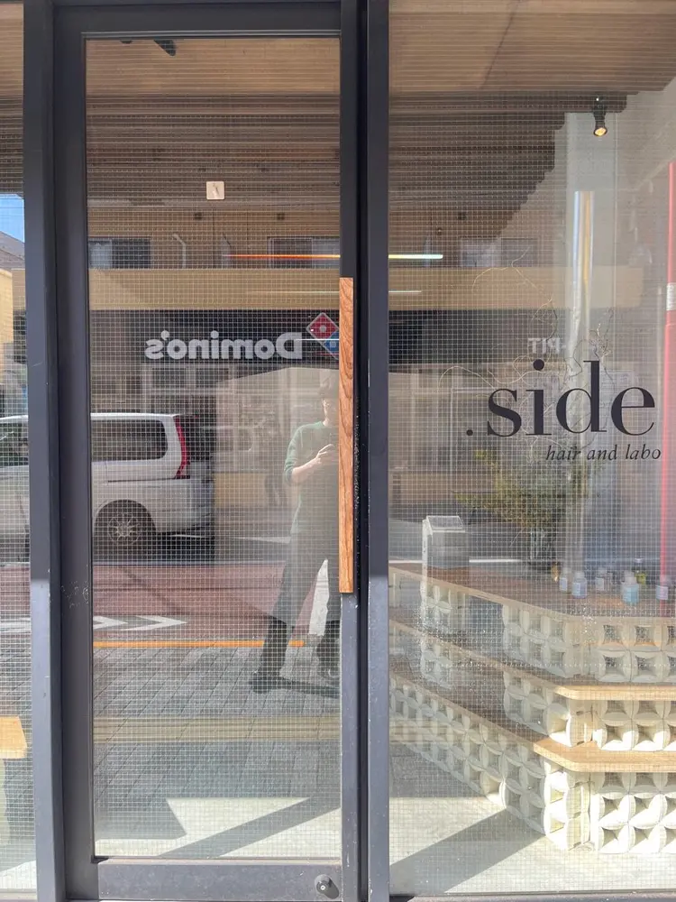 .sideの内観・外観2