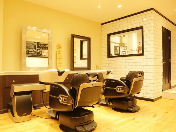 HAIRS YOSHIOKAの内観・外観2