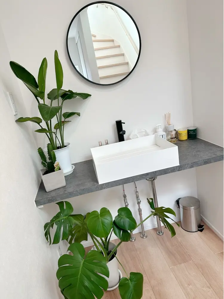 ビューティーサロンNAVYの内観・外観1