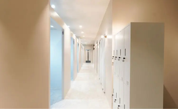 GO TODAY 表参道Flos店の内観・外観2