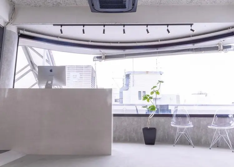 TIDEHAIR 高槻店の内観・外観2