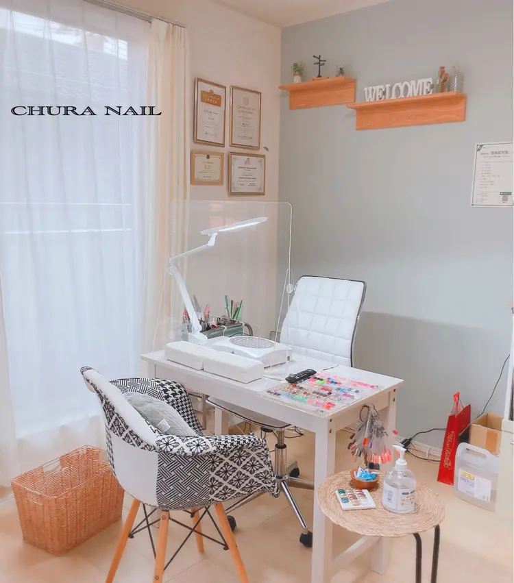 CHURA  NAILの内観・外観1