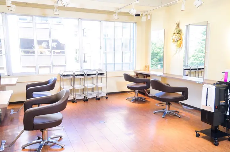 SALON WORK STATIONの内観・外観1