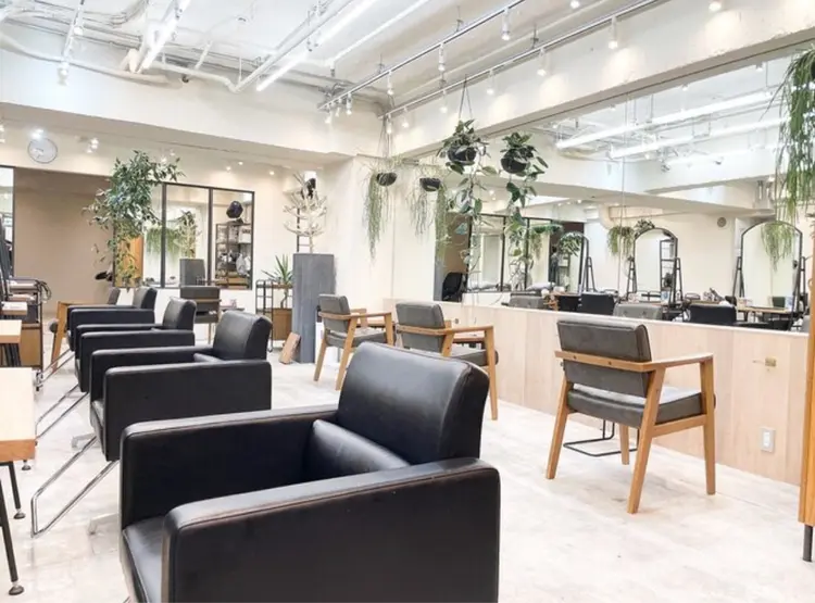 Belle 銀座 並木通りの内観・外観1