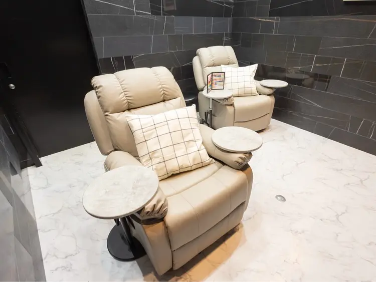 Siesta Nailの内観・外観2