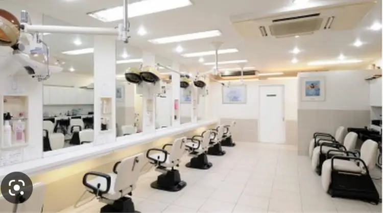 縮毛矯正専門店　美容室ハースの内観・外観1