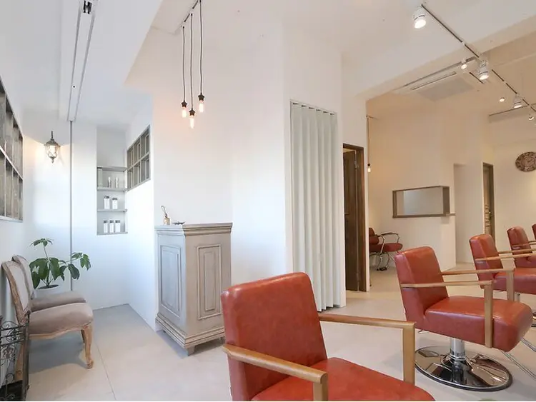 Aimerの内観・外観2