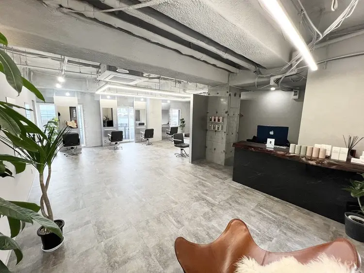 LQQAの内観・外観2