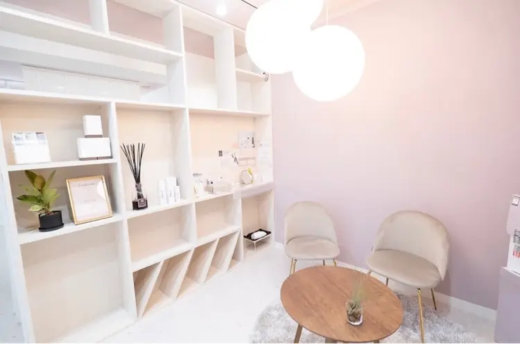 UNLY栄店の内観・外観1