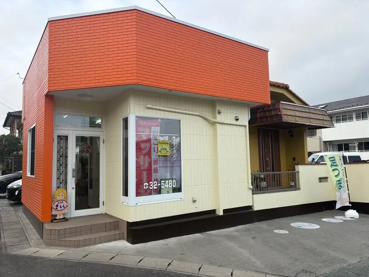 フットサロンPONOの内観・外観2