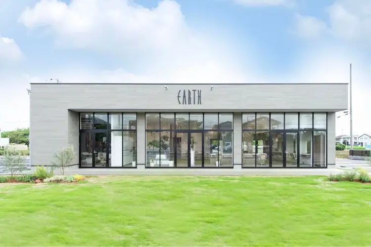EARTH coiffure beaute 熊谷店の内観・外観1