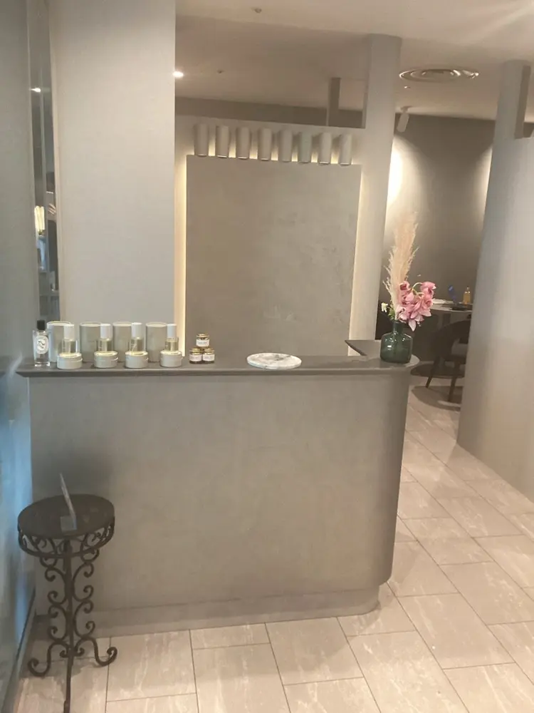 メンズアイブロウサロン/メンズ眉毛サロンSally仙台青葉通り一番町駅前店の内観・外観1