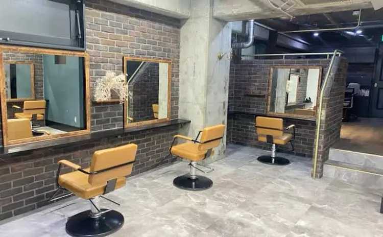 Akuaの内観・外観1