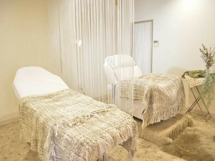 SOMUHANAの内観・外観2