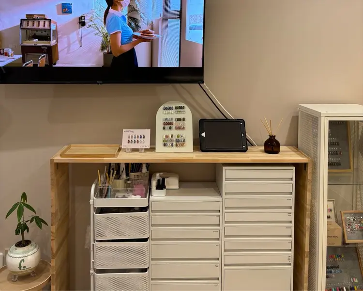 F. 　nail studioの内観・外観2