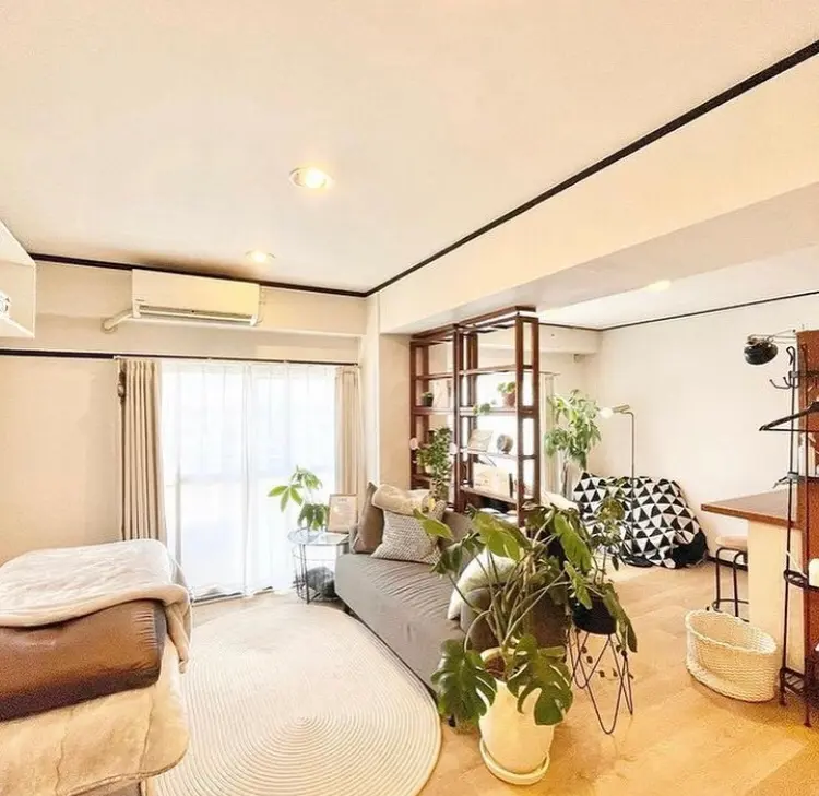 眉＆まつげ専門サロン:Riico:の内観・外観1