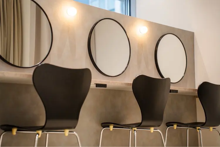 kiki by eyelash＆eyebrowの内観・外観3