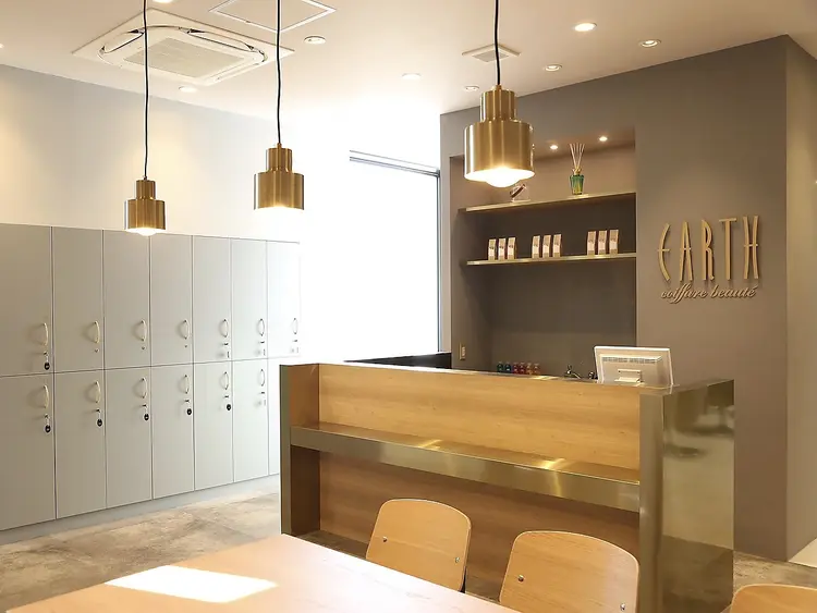 EARTHみどり店の内観・外観2