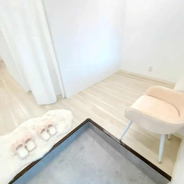 Charme coco(シャルム ココ)八尾店の内観・外観2