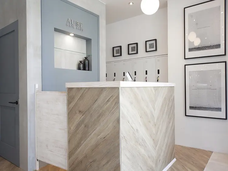 AUBE hair ales福岡平尾店の内観・外観2